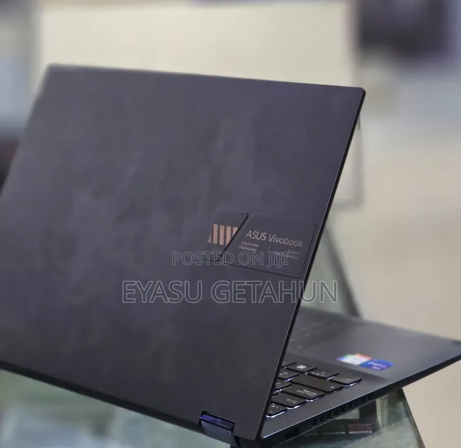 New Laptop Asus VivoBook 15 X505BA 16GB Intel Core i7 SSD 512GB