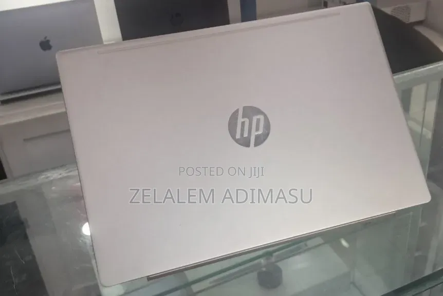 New Laptop HP Pavilion 15 8GB Intel Core i5 SSD 512GB