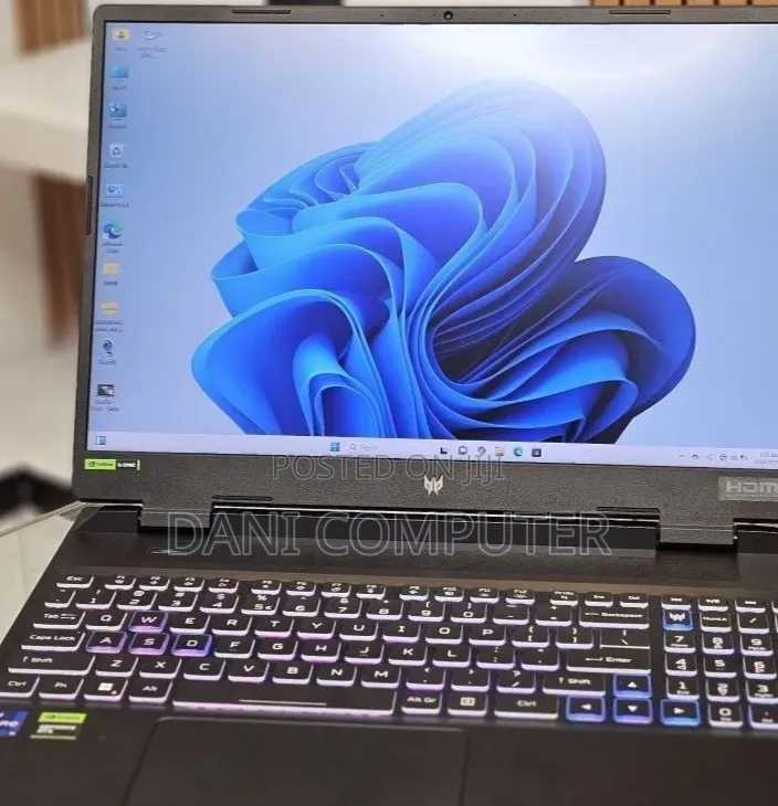 New Laptop Acer Predator Helios 300 16GB Intel Core i9 SSD 1T