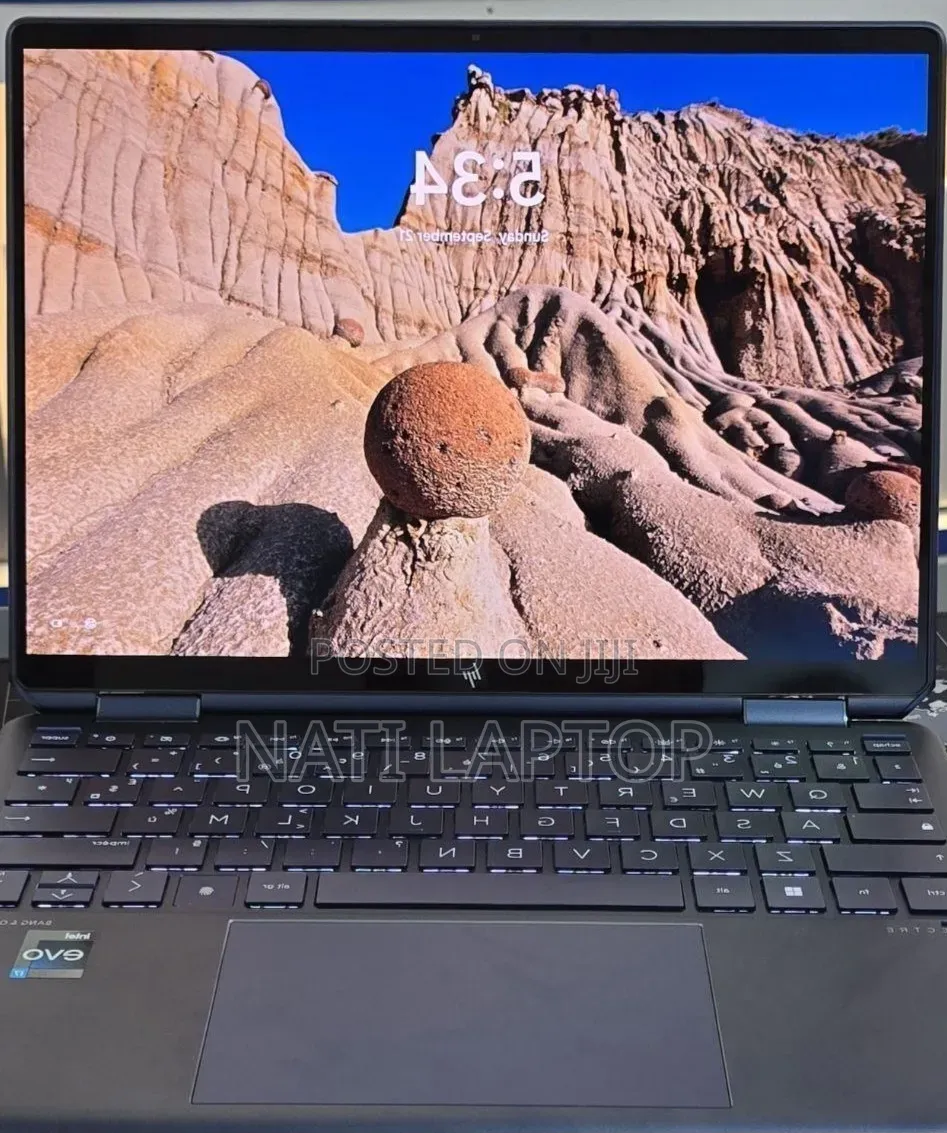 New Laptop HP Spectra 13 16GB Intel Core i7 SSD 1T