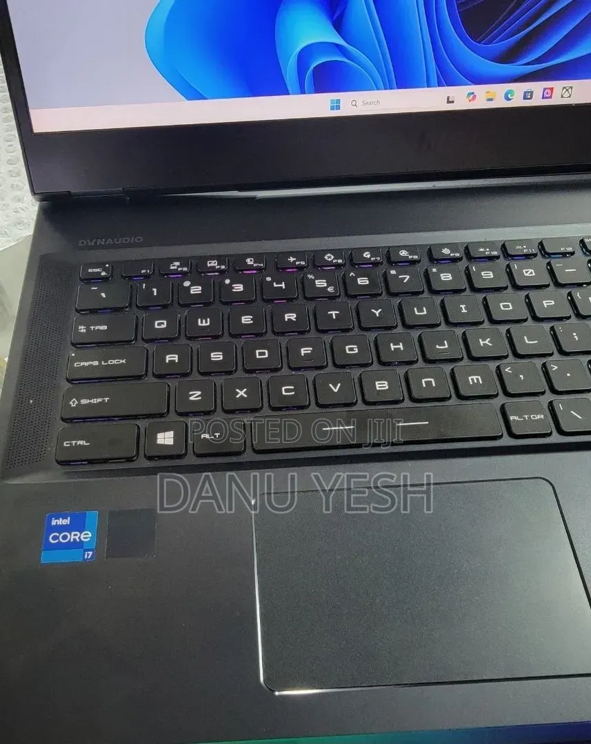 New Laptop MSI 16GB Intel Core i7 SSD 1T