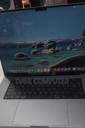 New Laptop Apple MacBook Pro M1 32GB Apple M1 Max SSD 1T