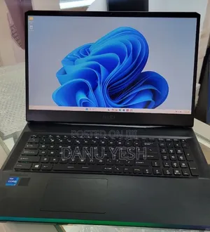New Laptop MSI 16GB Intel Core i7 SSD 1T