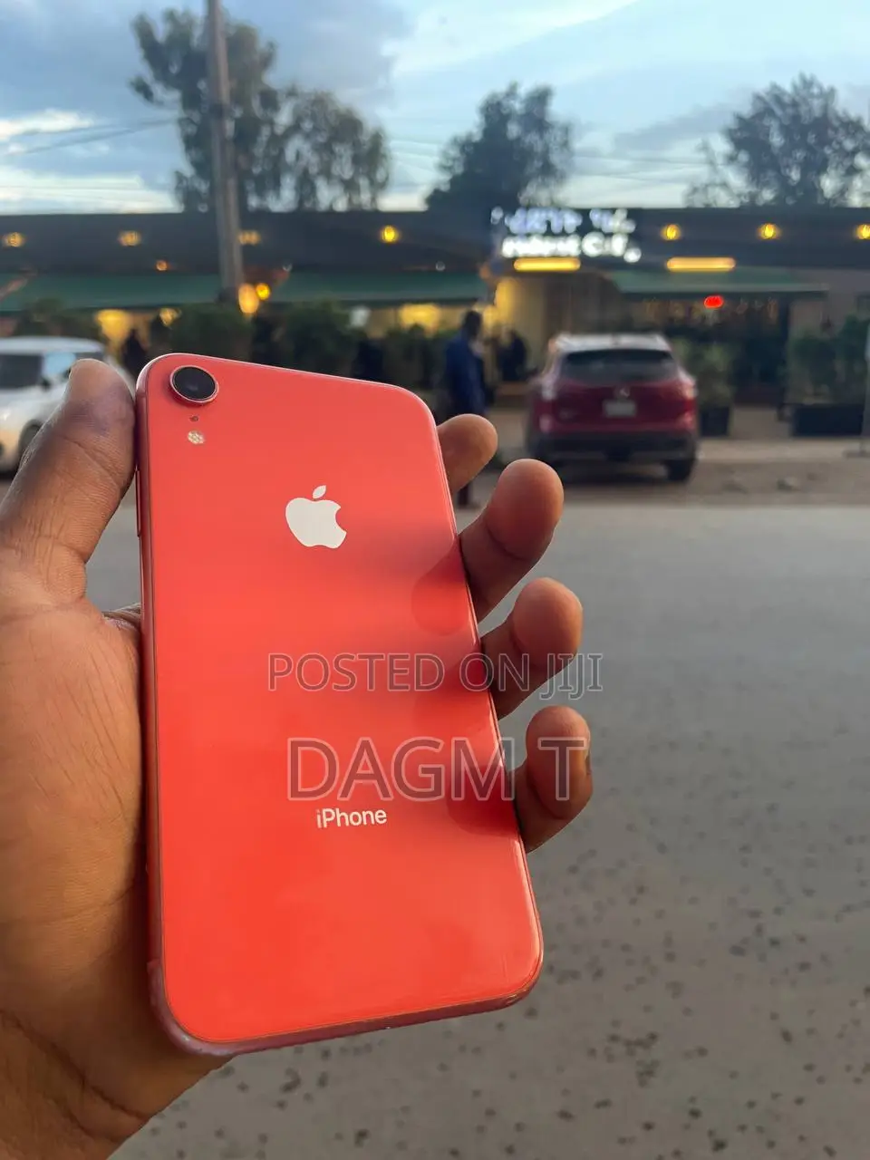 Apple iPhone XR 64 GB Red