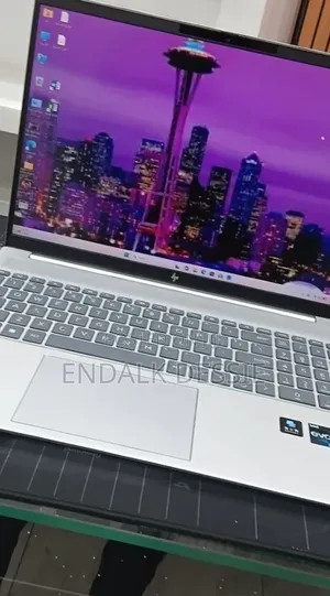 New Laptop HP Pavilion 15 16GB Intel Core i7 SSD 1T