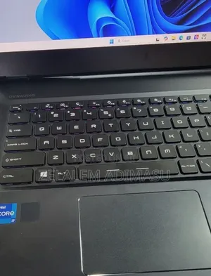 New Laptop MSI Raider GE78 16GB Intel Core i7 SSD 1T