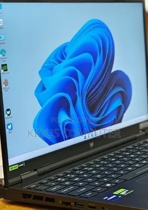 New Laptop Acer Predator Helios 300 16GB Intel Core i9 SSD 1T