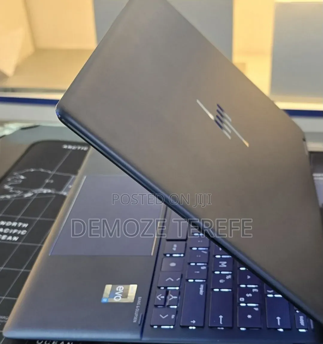 New Laptop HP Spectre X360 16GB Intel Core i7 SSD 1T