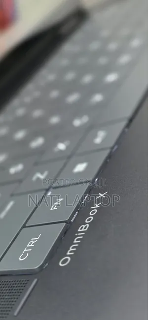New Laptop HP OmniBook 5 16" 16GB Intel Core Ultra 7 SSD 1T