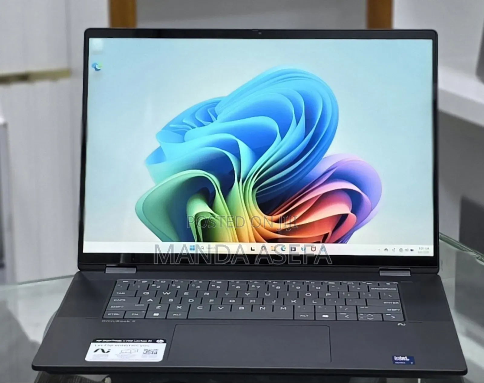New Laptop HP OmniBook Ultra Flip 16" 16GB Intel Core Ultra 7 SSD 1T