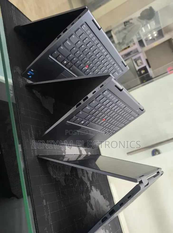 New Laptop Lenovo ThinkPad X1 Yoga 32GB Intel Core i7 SSD 512GB