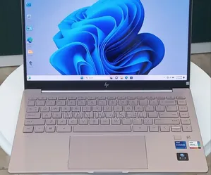 New Laptop HP Pavilion 14 16GB Intel Core i7 SSD 1T