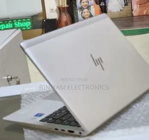New Laptop HP EliteBook 840 G8 16GB Intel Core i7 SSD 512GB