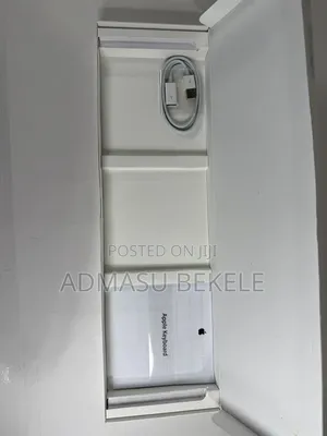 Apple Keyboard