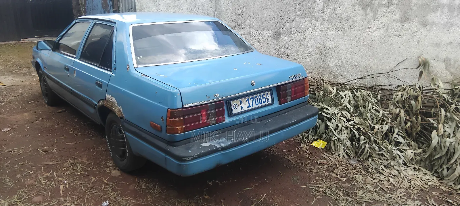 Hyundai Stellar 1987 Blue