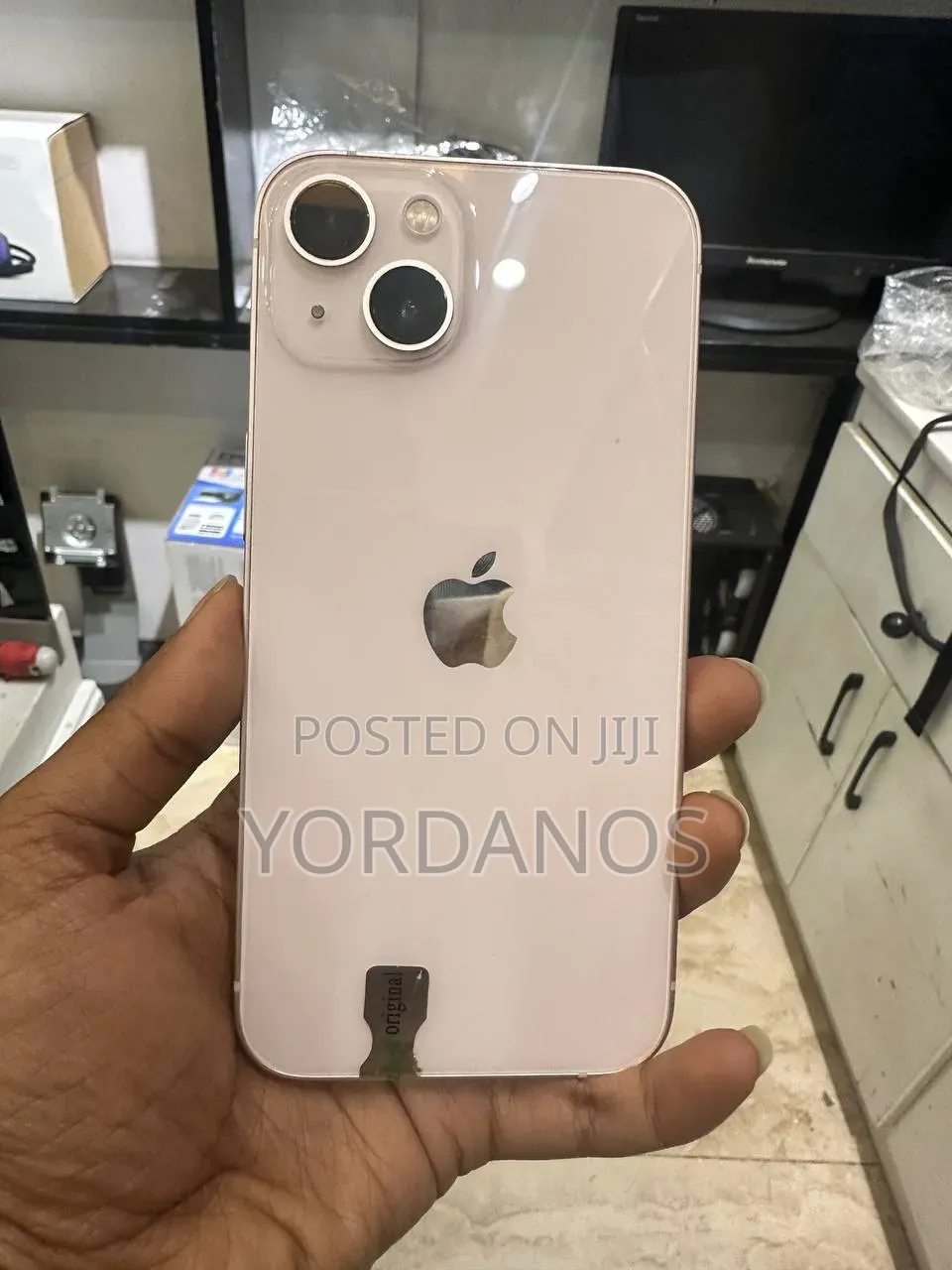 New Apple iPhone 13 128 GB Pink