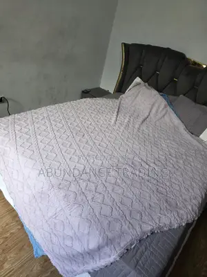 Blanket (ጋቢ ለምኔ)