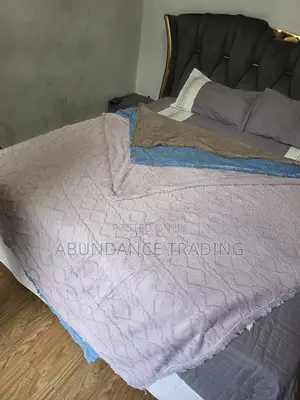 Blanket (ጋቢ ለምኔ)