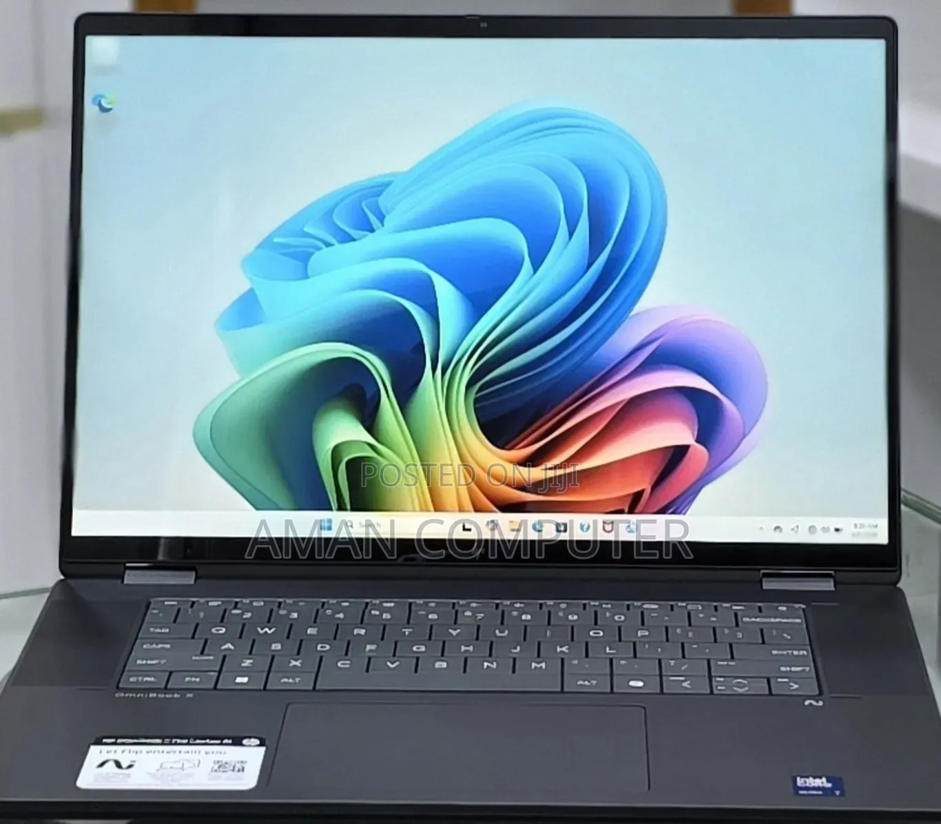 New Laptop HP OmniBook 5 Flip 16GB Intel Core Ultra 7 SSD 1T