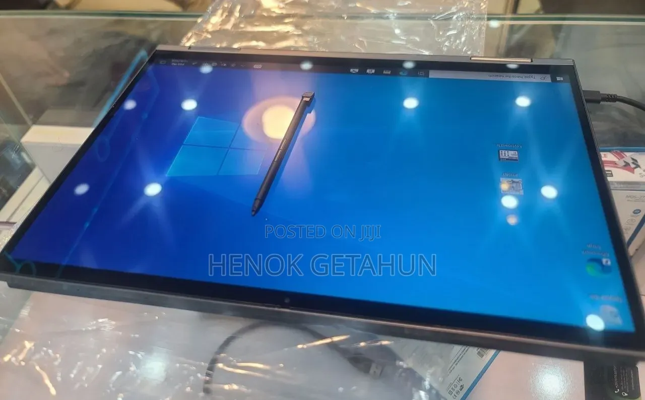 New Laptop Lenovo ThinkPad X1 Yoga 16GB Intel Core i7 SSD 512GB