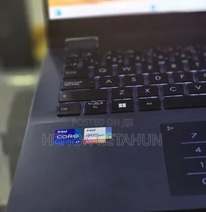 New Laptop Asus VivoBook 15 X505BA 16GB Intel Core i7 SSD 512GB