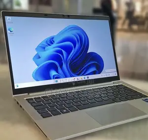 New Laptop HP EliteBook 830 G8 16GB Intel Core i5 SSD 512GB
