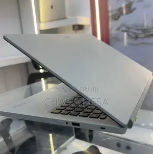 New Laptop Acer 16GB Intel Core i7 SSD 1T
