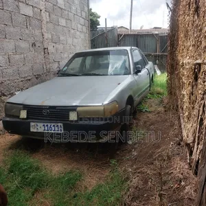 Toyota Carina 1990 Silver