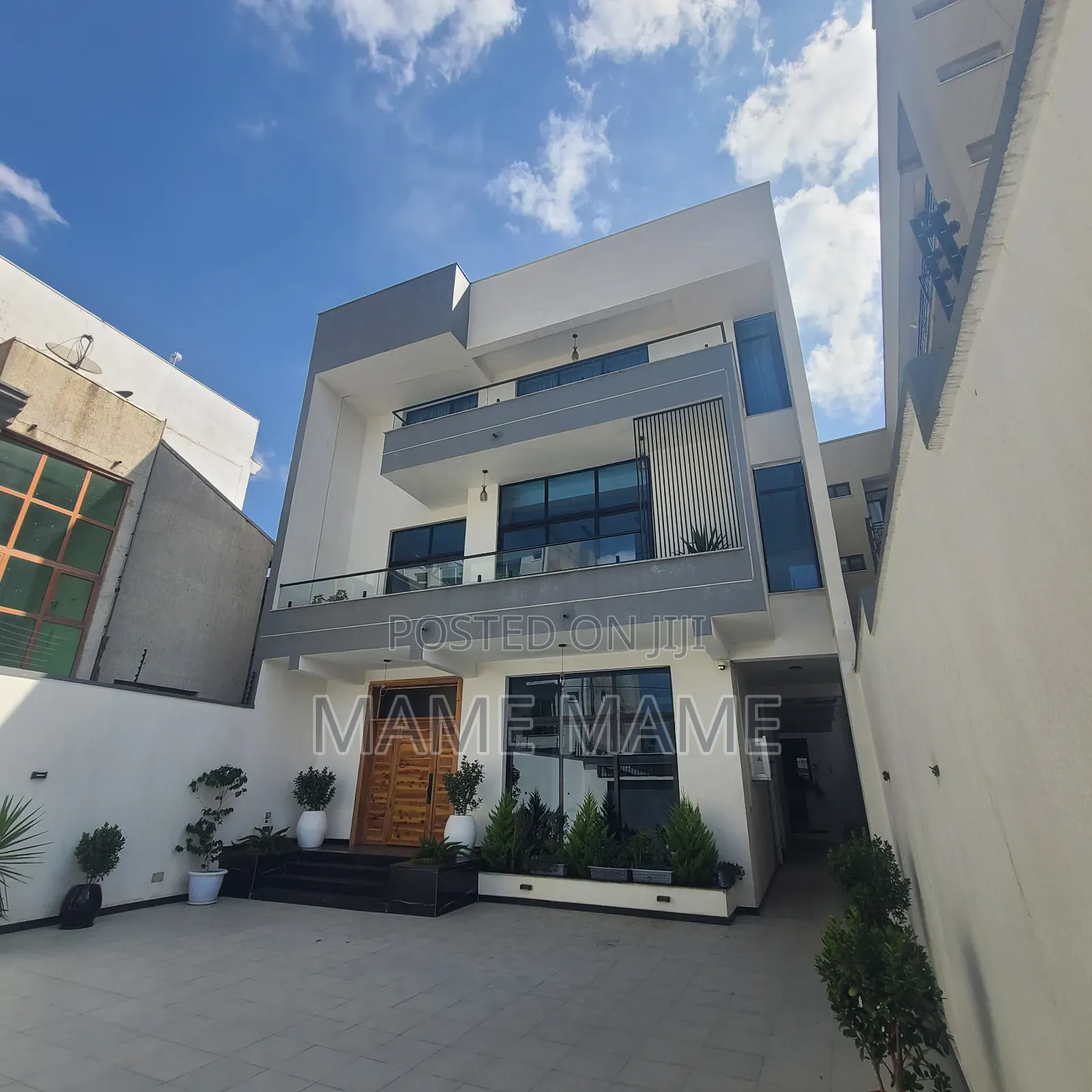 10bdrm House in Addis Ababa, Bole for rent