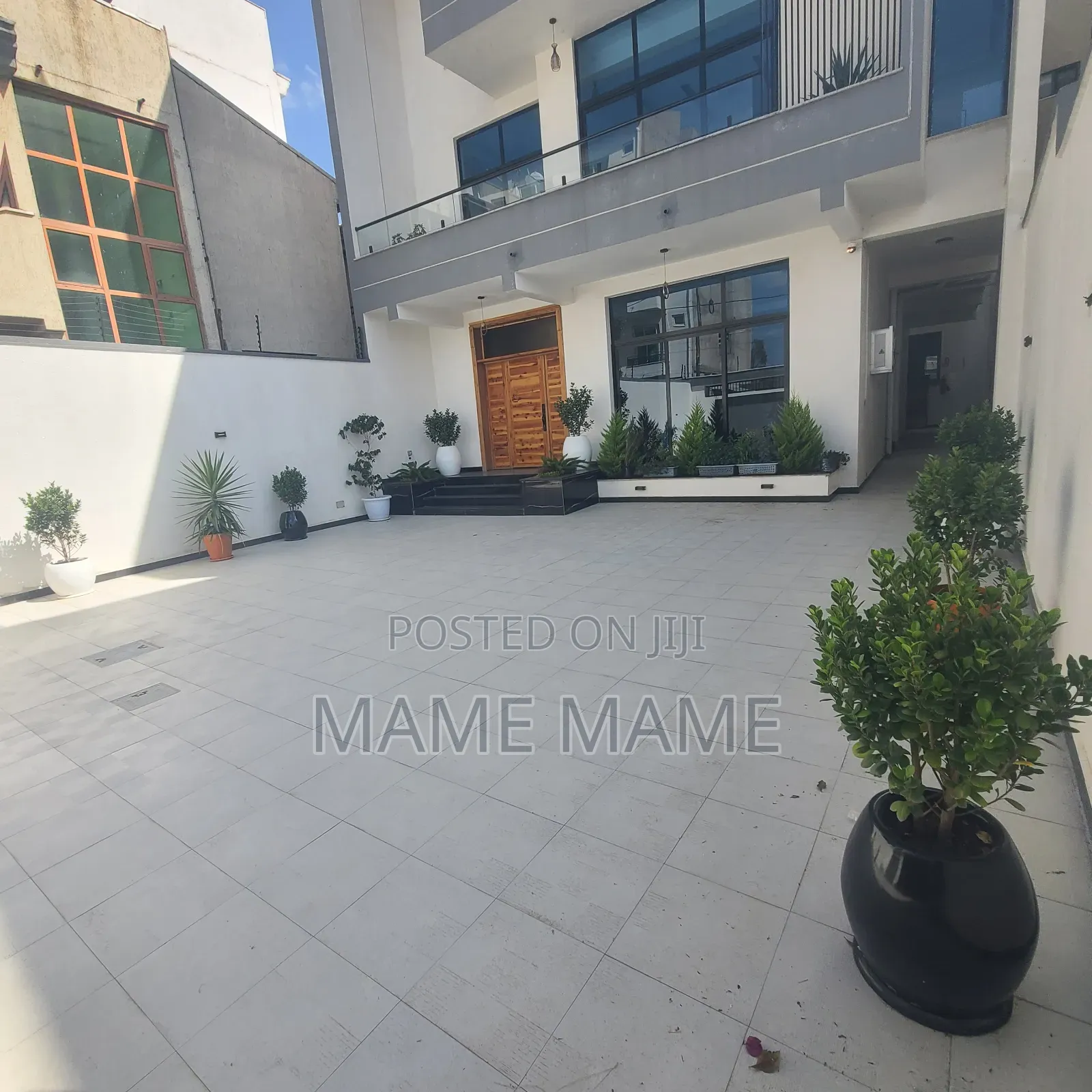 10bdrm House in Addis Ababa, Bole for rent