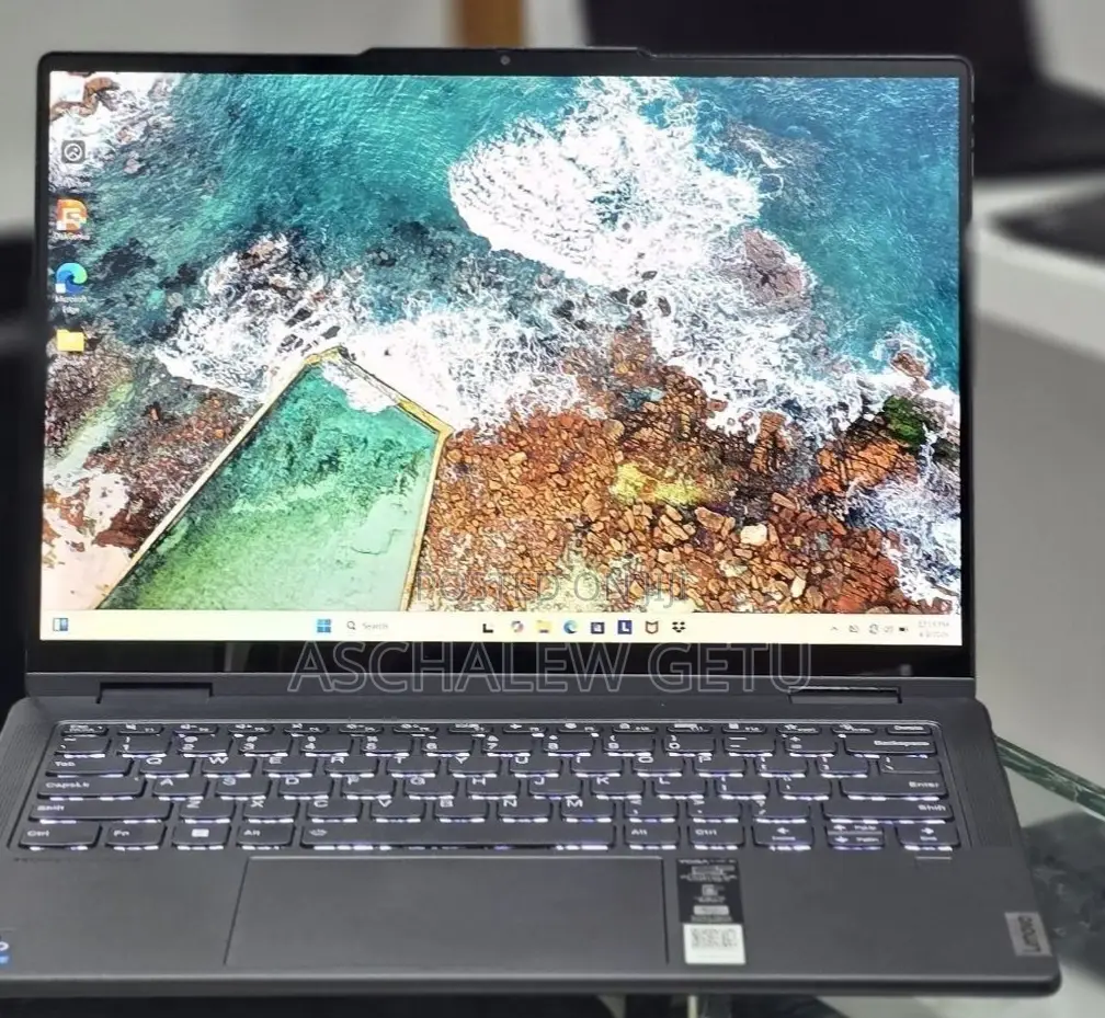 New Laptop Lenovo Yoga 7i 16GB Intel Core i7 SSD 512GB