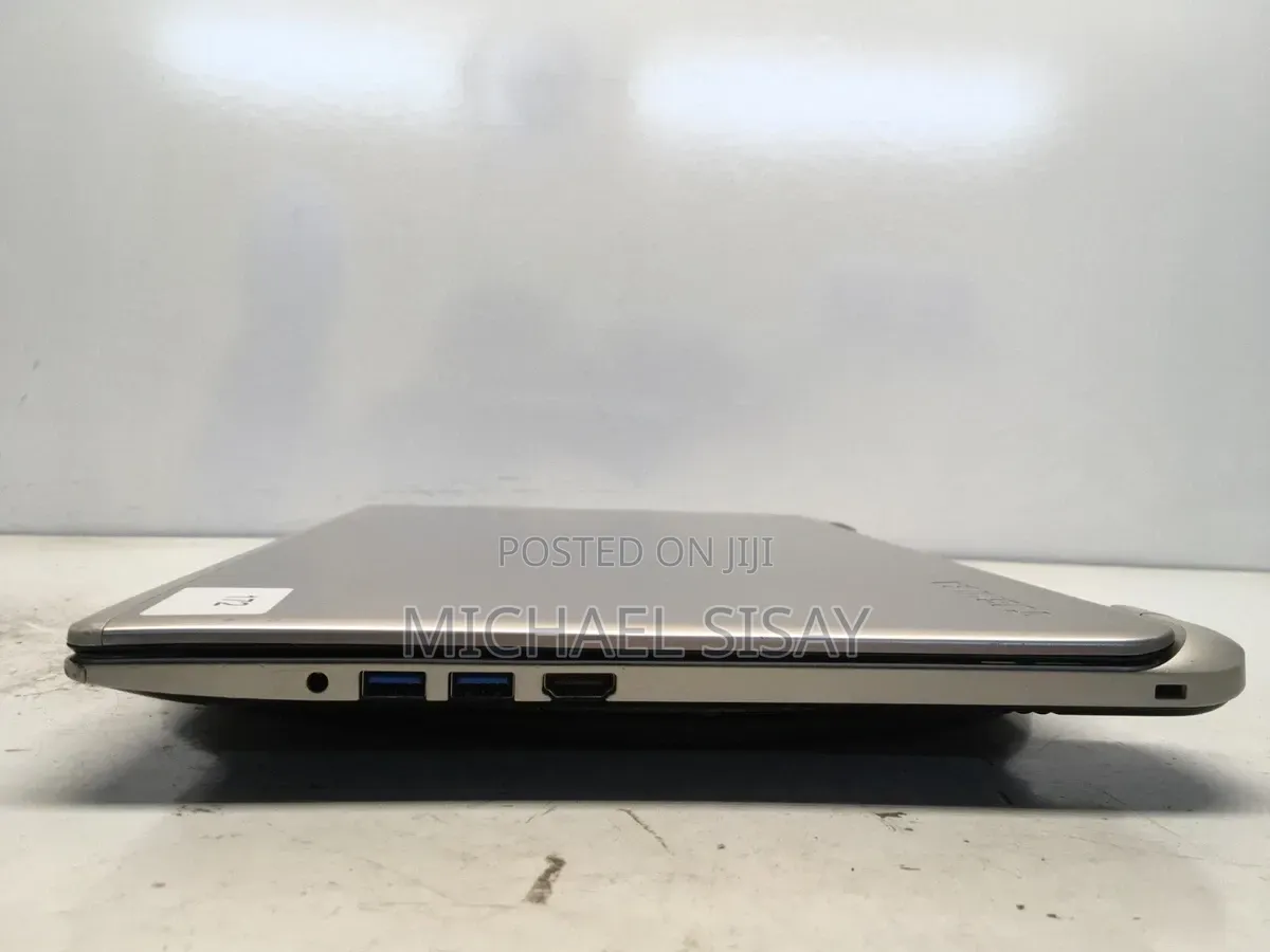 Laptop Toshiba Satellite C55 8GB Intel Core i7 HDD 1T