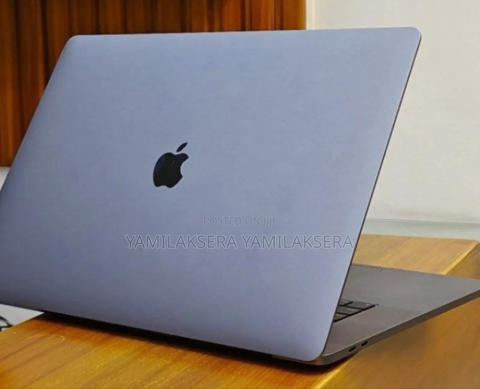 New Laptop Apple MacBook Pro 2018 32GB Intel Core i9 SSD 2T