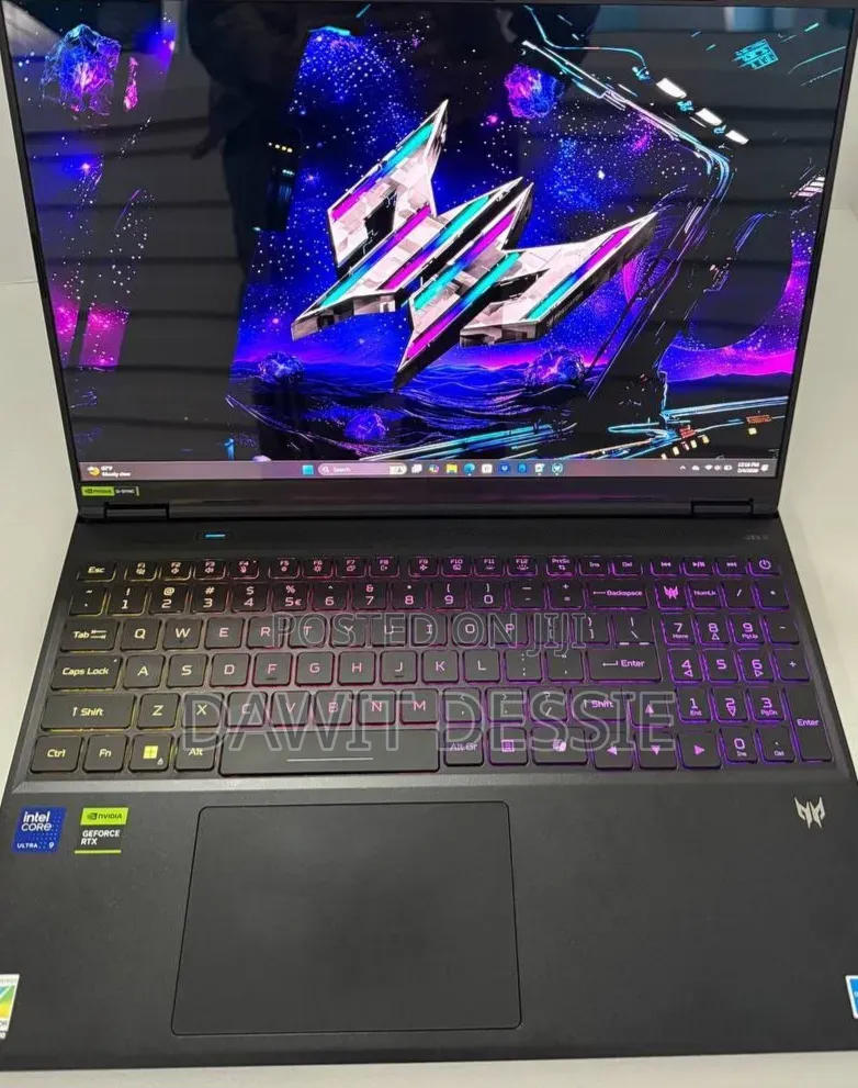 New Laptop Acer 32GB Intel Core Ultra 9 SSD 1T