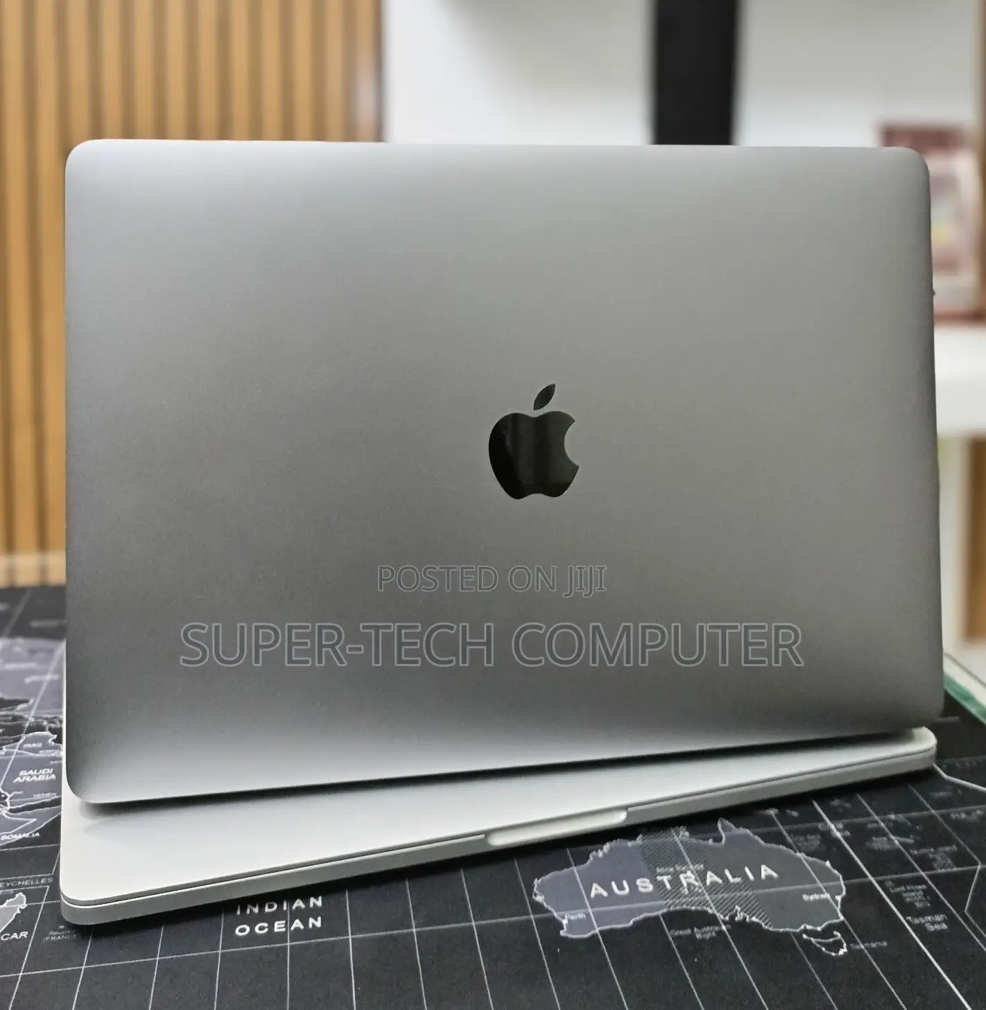 New Laptop Apple MacBook Pro 2017 16GB Intel Core i5 SSD 256GB