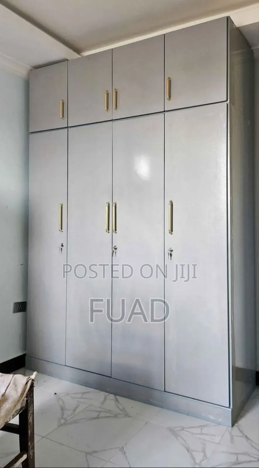 ቁም ሳጥን ላሚኔት