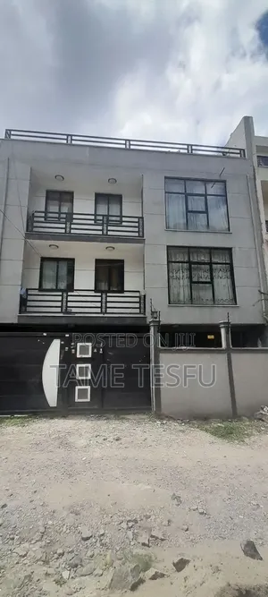 Furnished 8bdrm House in ሀያት, Bole for sale