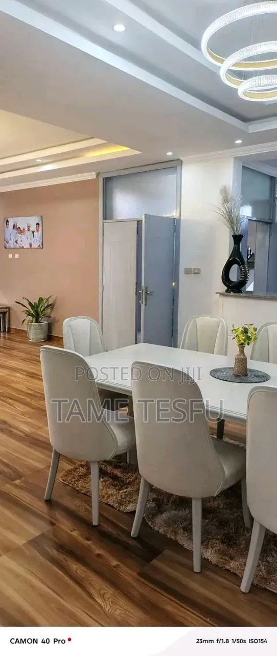 Furnished 8bdrm House in አባዶ, Bole for sale