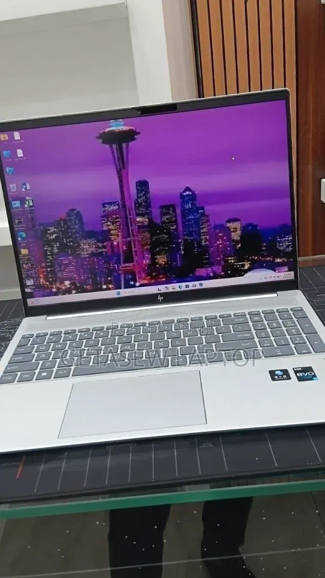 New Laptop HP Pavilion 15 16GB Intel SSD 1T