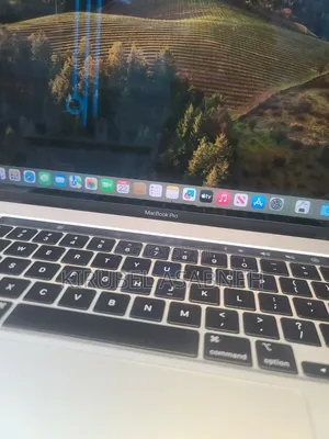 Laptop Apple MacBook Pro 2019 16GB Intel Core i7 SSD 512GB