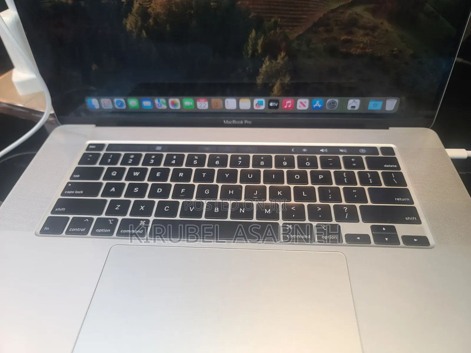 Laptop Apple MacBook Pro 2019 16GB Intel Core i7 SSD 512GB