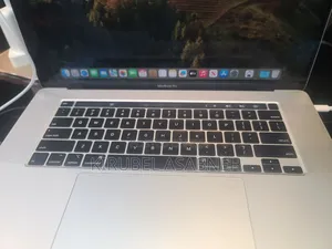 Laptop Apple MacBook Pro 2019 16GB Intel Core i7 SSD 512GB