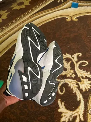 Brand Shoes 4.
