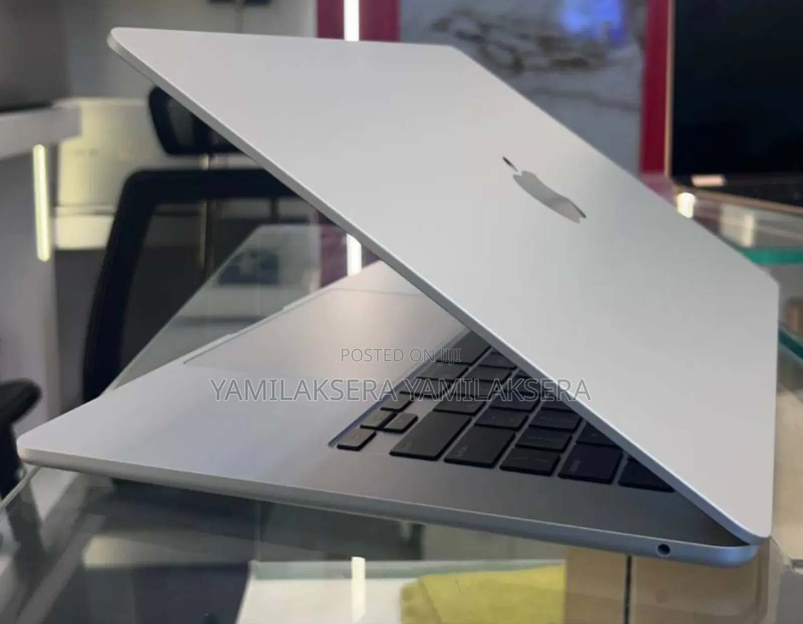 New Laptop Apple MacBook Air 2026 M5 15-inch 24GB Apple M5 SSD 512GB