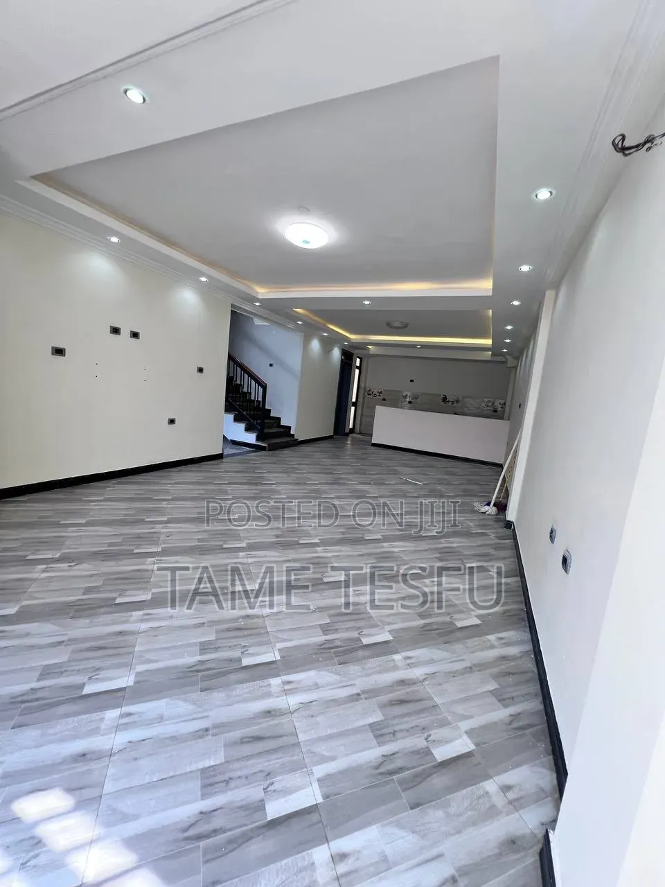 Furnished 7bdrm House in Cmc, Bole for sale