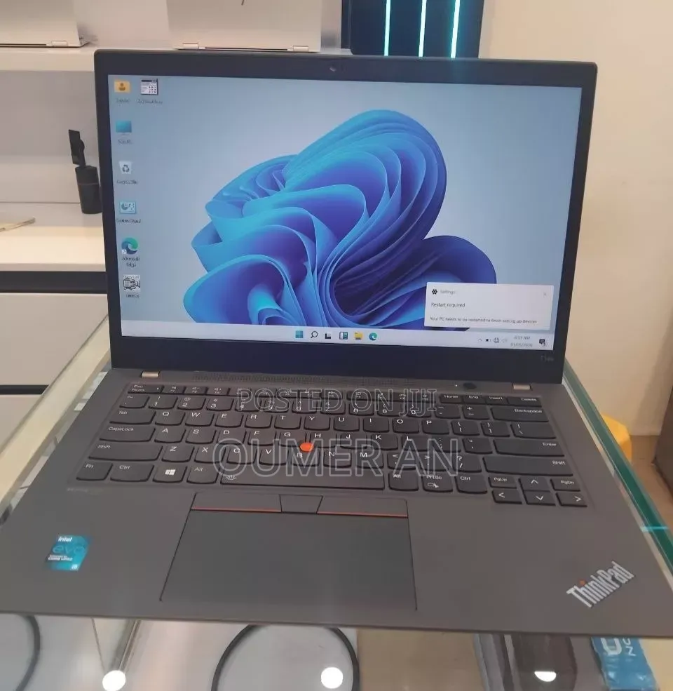New Laptop Lenovo ThinkPad T14s G4 16GB Intel Core i5 SSD 512GB