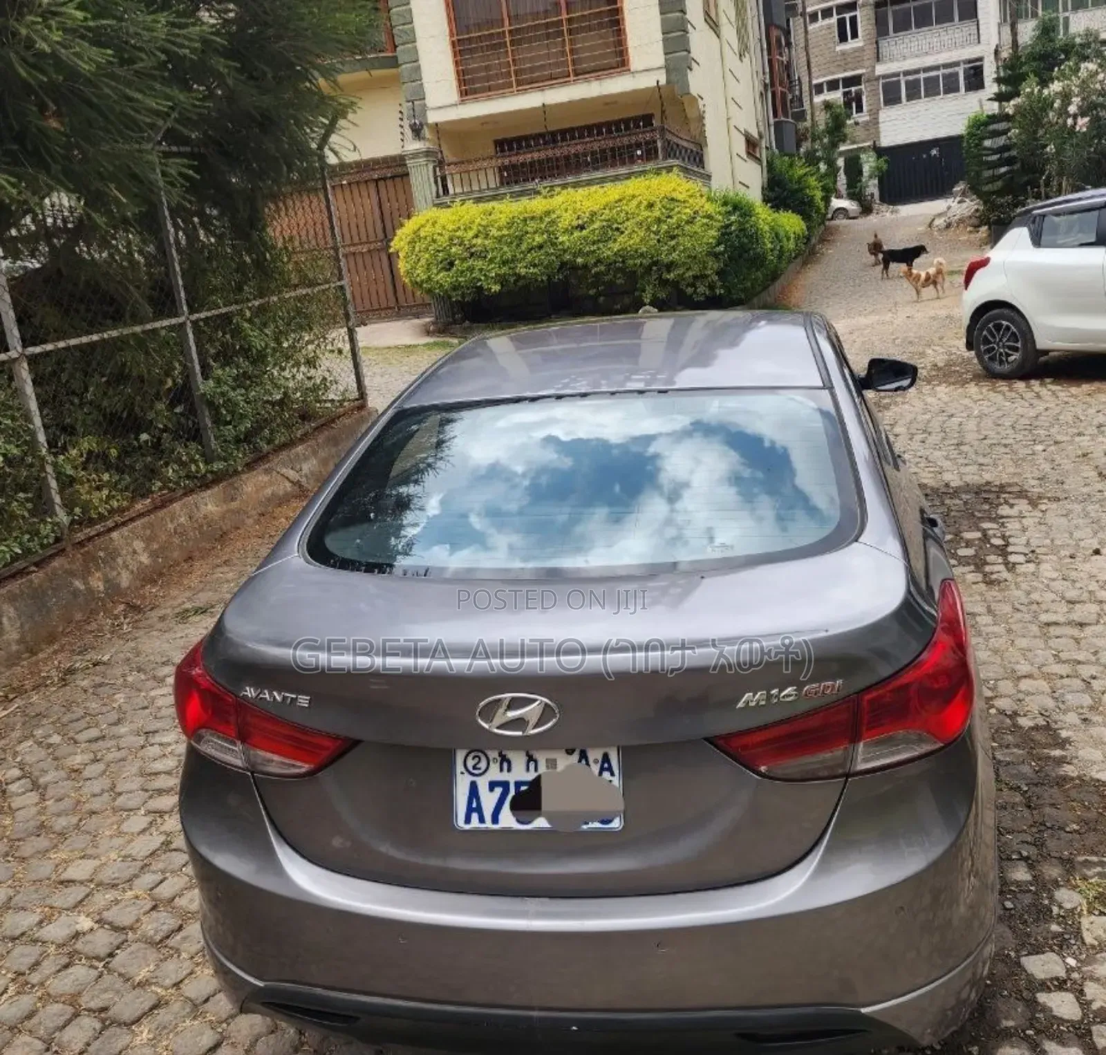 Hyundai Avante 2012