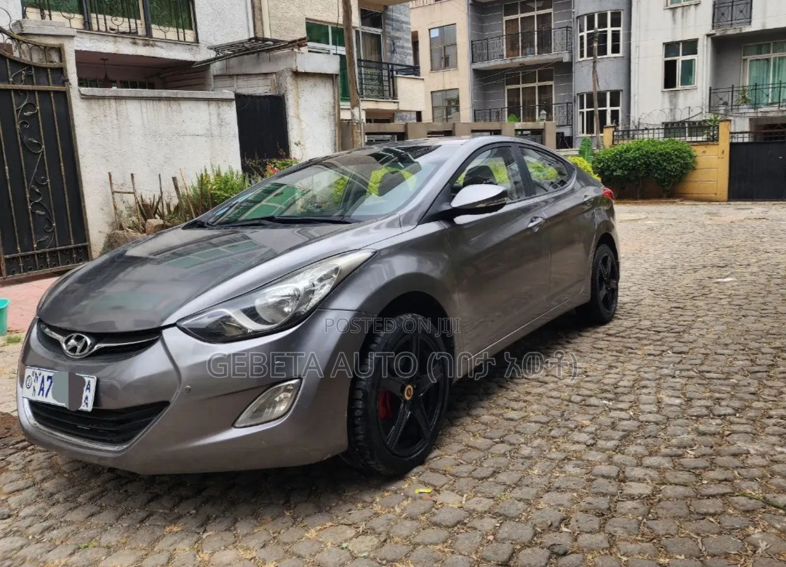 Hyundai Avante 2012