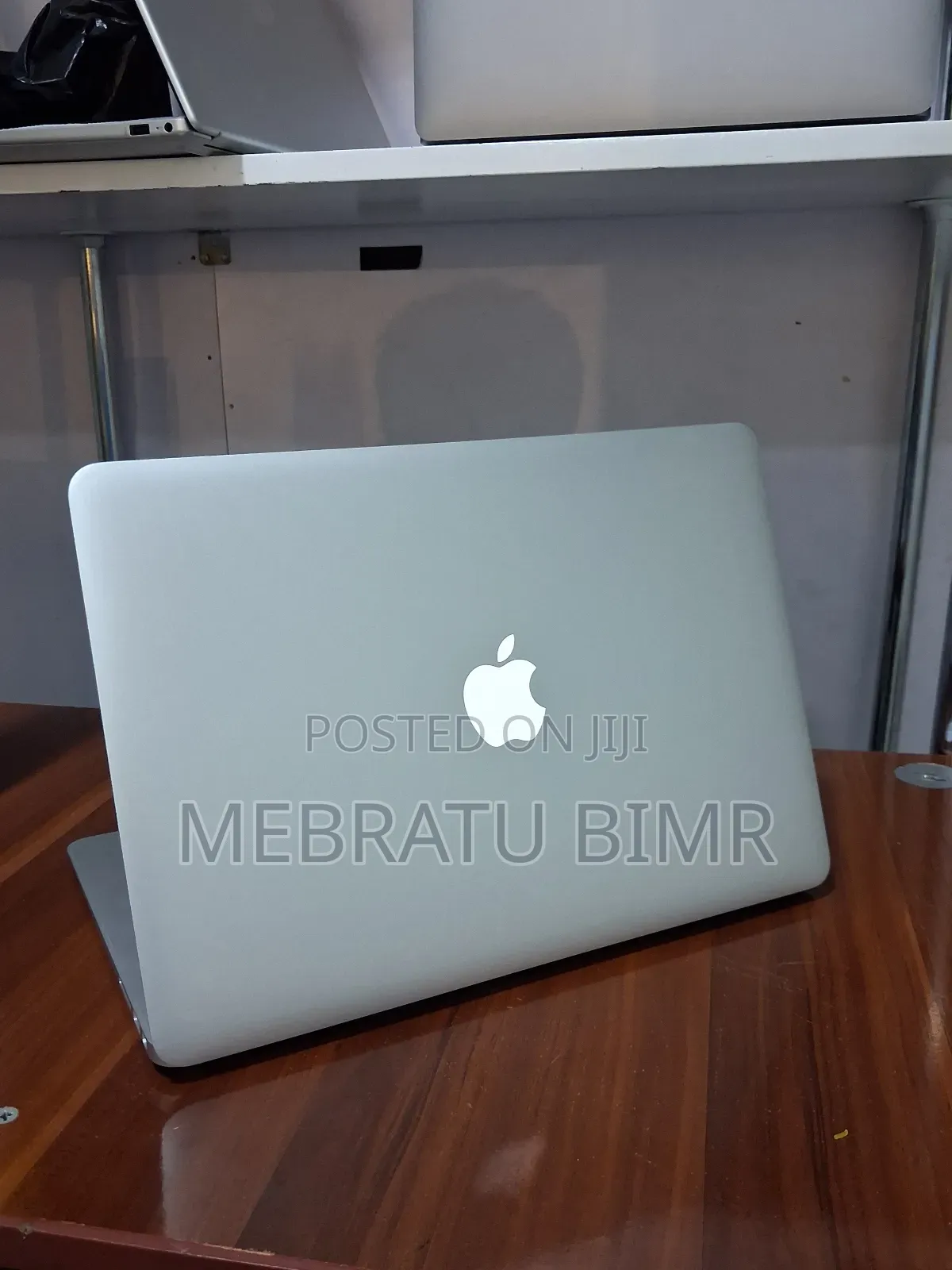 New Laptop Apple MacBook Air 2015 8GB Intel Core i5 SSD 256GB