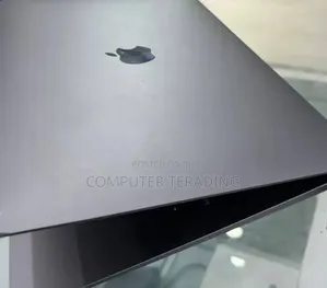 New Laptop Apple MacBook Air 2020 8GB Intel Core i3 SSD 256GB